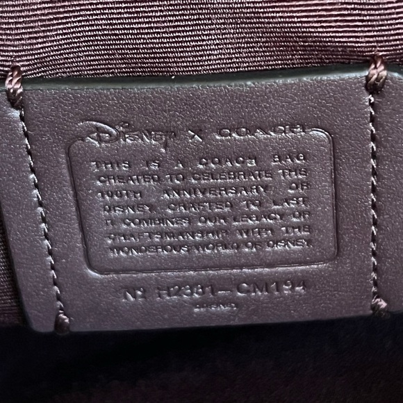 💰SOLD - CM194- Disney X Coach Mickey Mouse Ear Bag - Picture 9 of 13